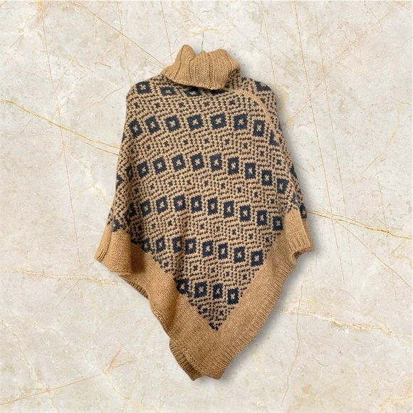 Fratelli Italian Alpaca Wool Blend Tan & Blue Shawl Poncho One Size - Picture 2 of 11